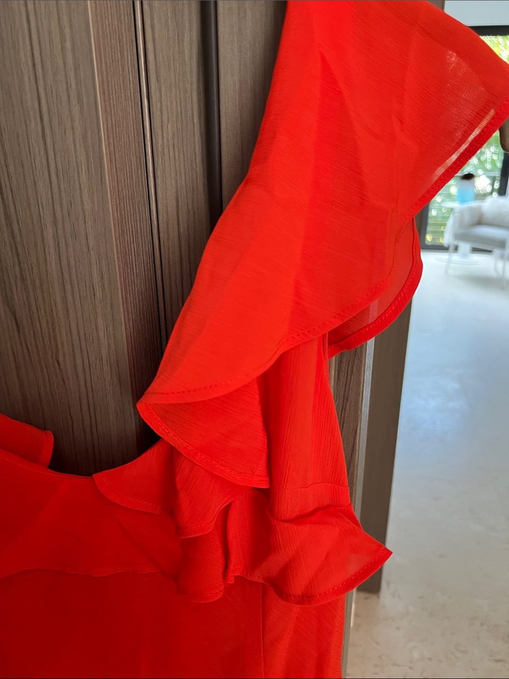 NWT! REVOLVE Runway the Label SHOWPO Winnie red ruffle dress US M - Picture 5 of 10